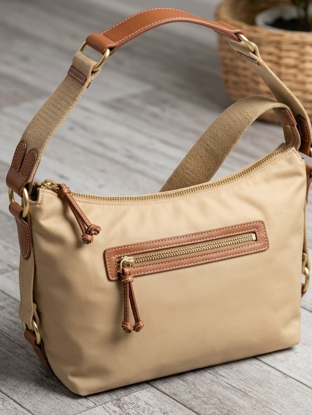 *RARE AUTHENTIC 90'S - Ralph Lauren Cream and Brown Leather-Trim Shoulder Bag